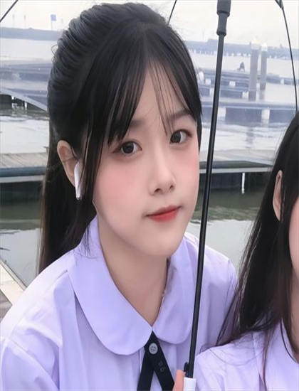 探索《太阳与月亮》的奥秘值得回味的：隐藏细节与深层意义